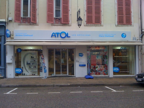 Audioprothésiste proposant la marque WIDEX : OPTIQUE SURDITE MARECHAL, 31 RUE DE LATTRE DE TASSIGNY, 01190 PONT DE VAUX